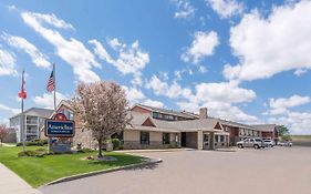 Americinn By Wyndham Fargo West Acres